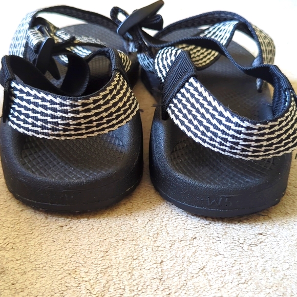 Women's Black and White Chaco Sandals - Picture 3 of 6